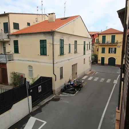 Garibaldi Appartamento *